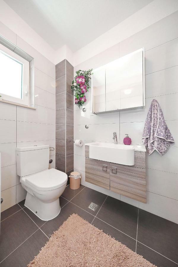 Pašman Apartment Lana מראה חיצוני תמונה